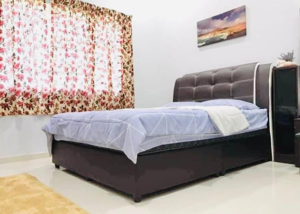 Kundang Villa @ Tasik Biru - 3 Bedrooms Bungalow 라왕 외부 사진