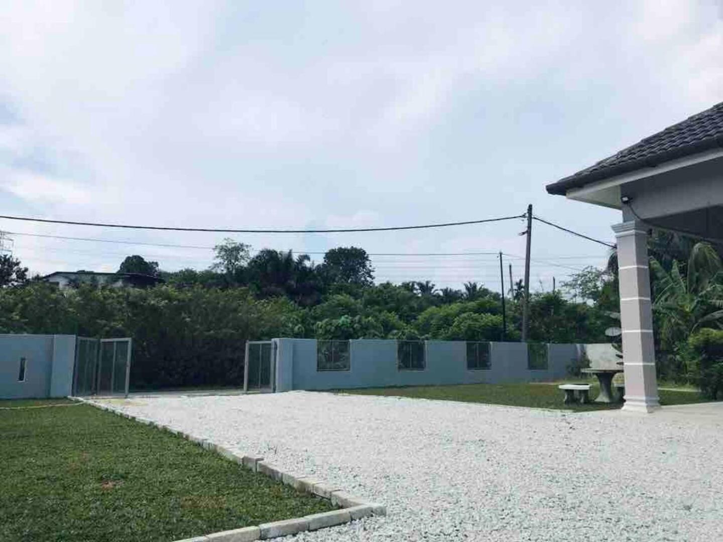 Kundang Villa @ Tasik Biru - 3 Bedrooms Bungalow 라왕 외부 사진